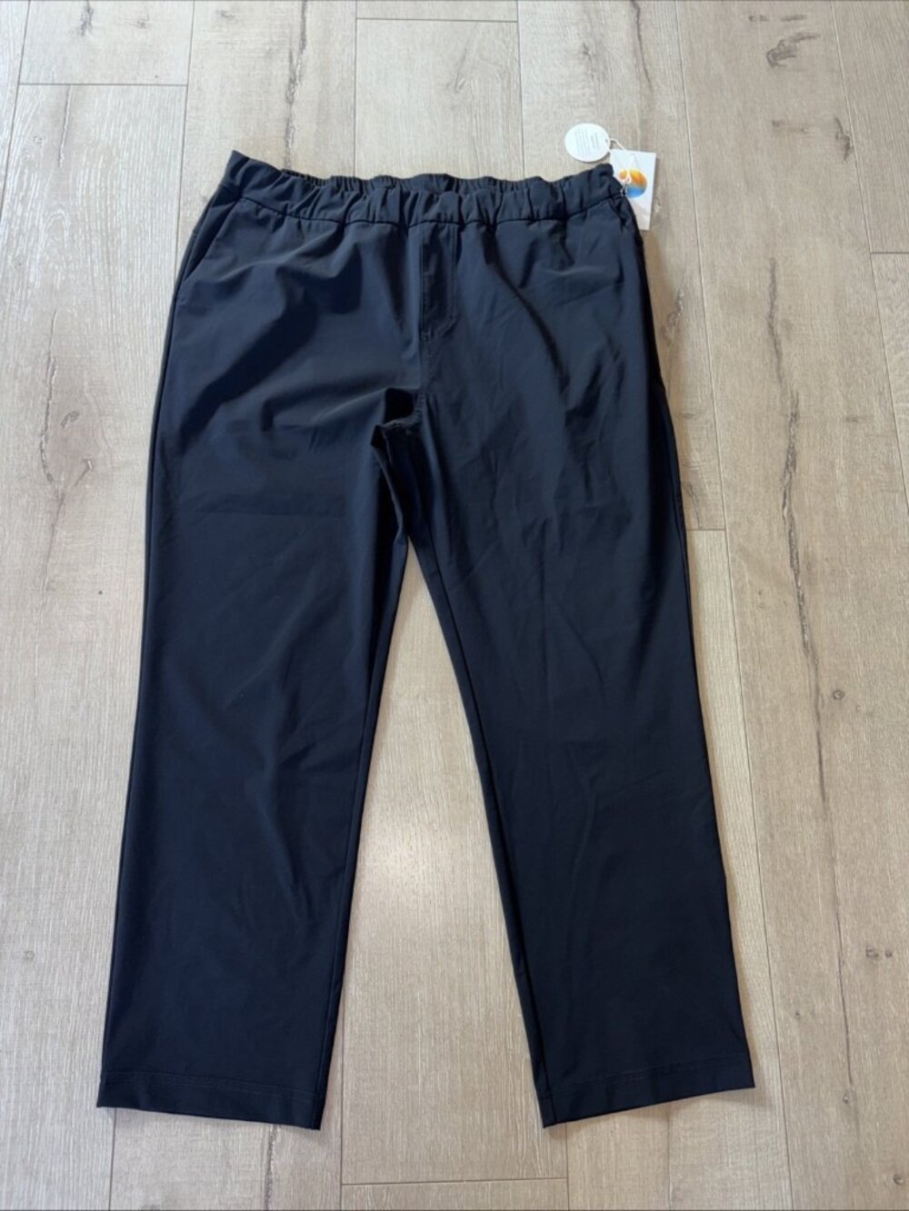 NEW Vuori Miles Ankle Pant Womens XL Black Pockets Straight Pull On VW404